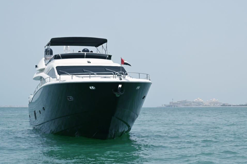 Sunseeker 90 ft rental dubai alfa yachts